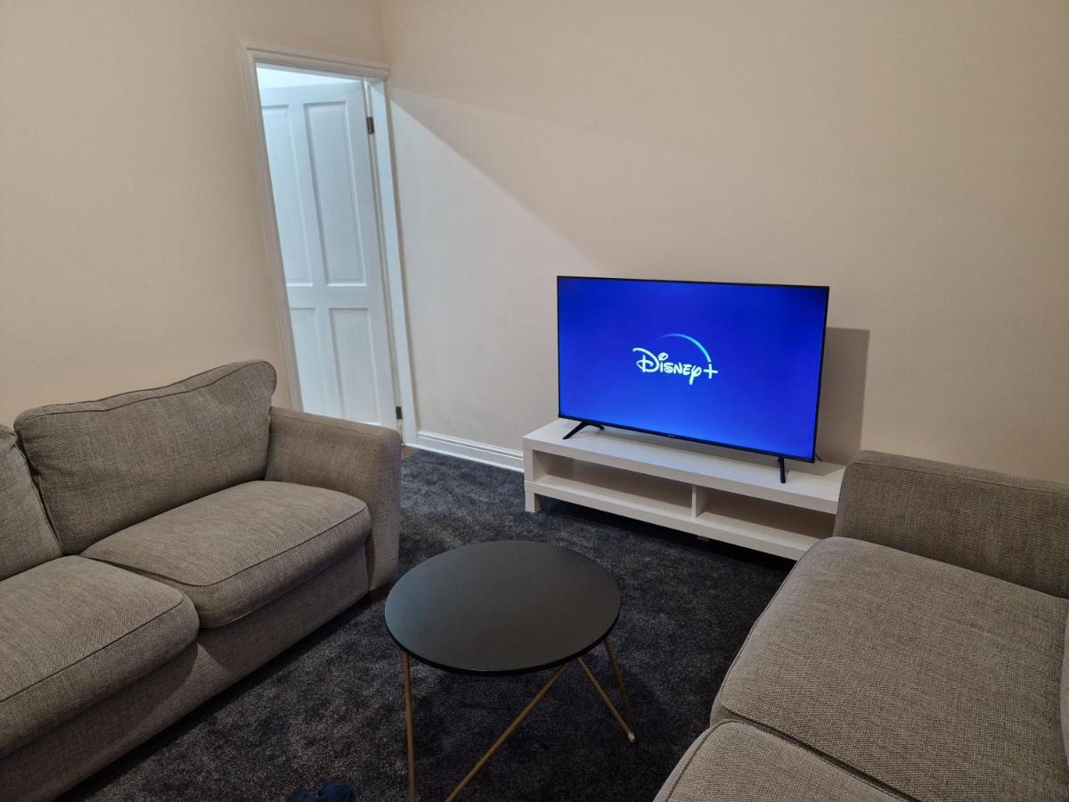 Homely 3-Bed House In Bham 15 Min From City Centre Birmingham Exteriér fotografie